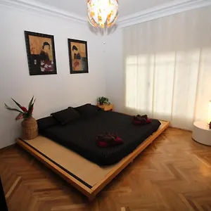 Nuevo Balmes Bed & Breakfast Barcelona