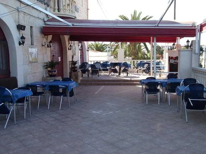 Castell De Lo Hotel Cala En Porter  Guest house
